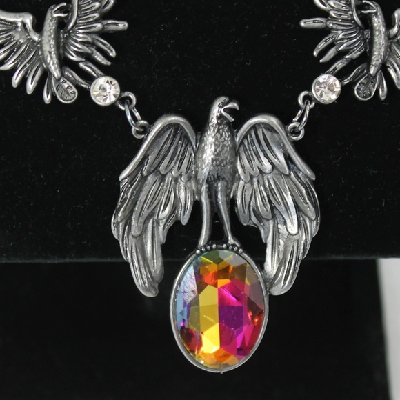 Gothic Renaissance Medieval Raven Bird Necklace - Picture 6 of 8